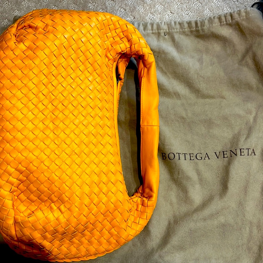 Bottega Veneta bag - as new - Picture 1 of 9